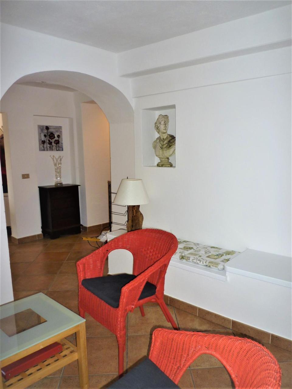 Fraseneggi Apartment Maissana